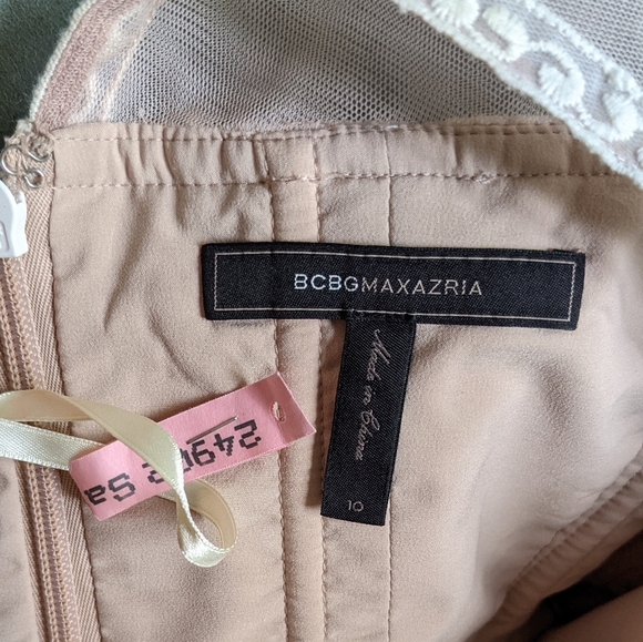 BCBG Fola Scarletta Lace Tiered Dress - Picture 8 of 8